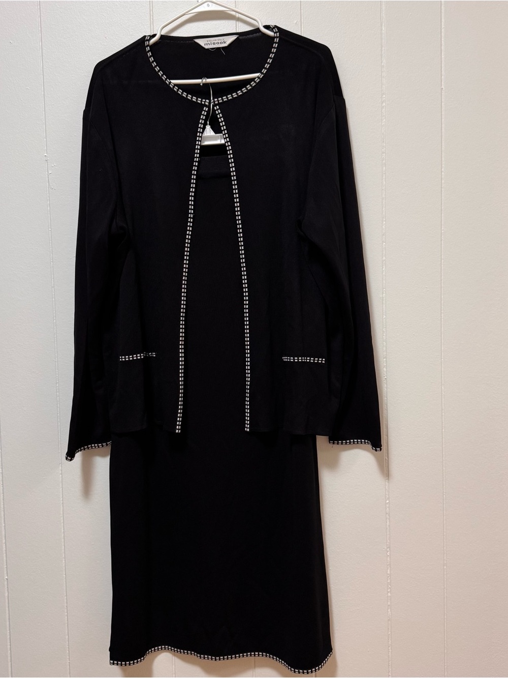 Exclusively Misook Two Piece Knit Sweater Set Black White Cardigan Skirt SZ L